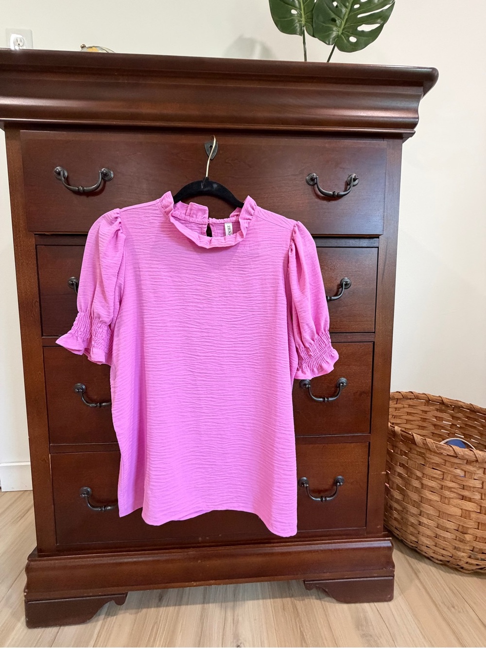 Zenana Outfitters Pink Ruffle Collar Puff Sleeve Blouse